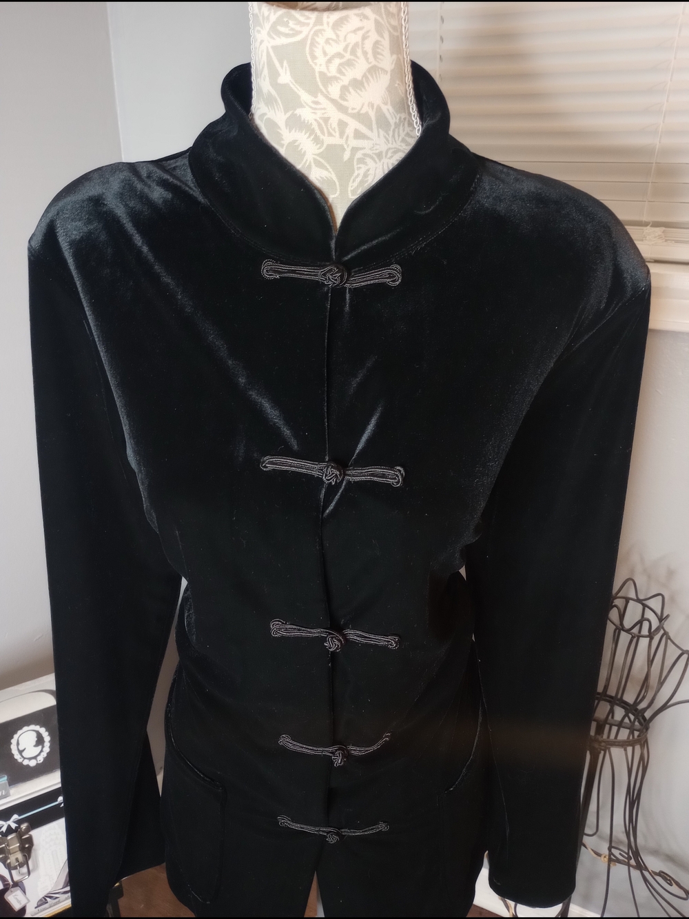 Talbots Black Velvet Mandarin Collar Blazer